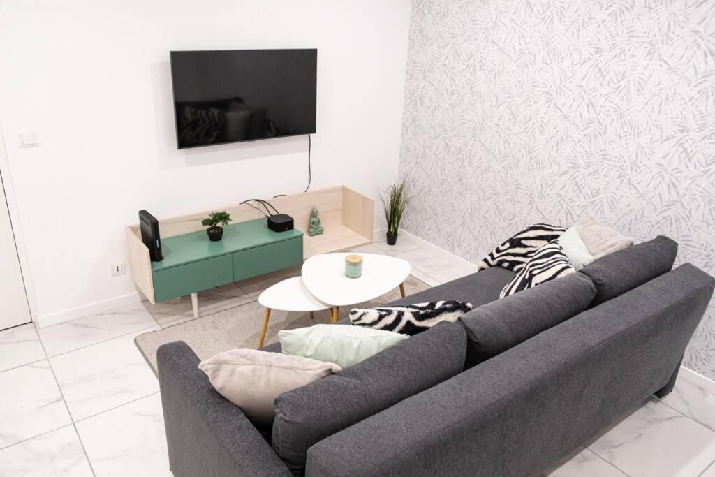 Appartement Renove - Wifi - Jardin - Centre De Ниор Екстериор снимка